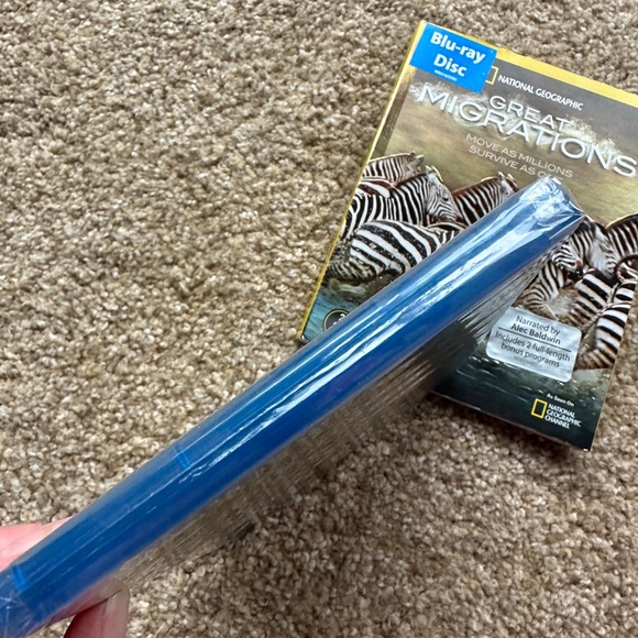 National Geographic Great Migrations Documentary Blu-ray Disc NWT - Picture 4 of 4